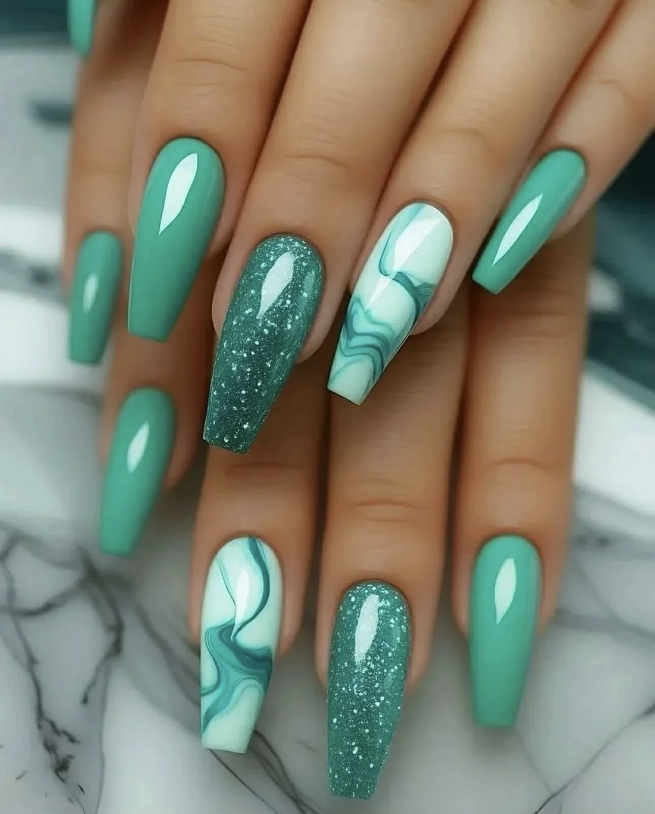 Amour Nails & Spa nail photo 7